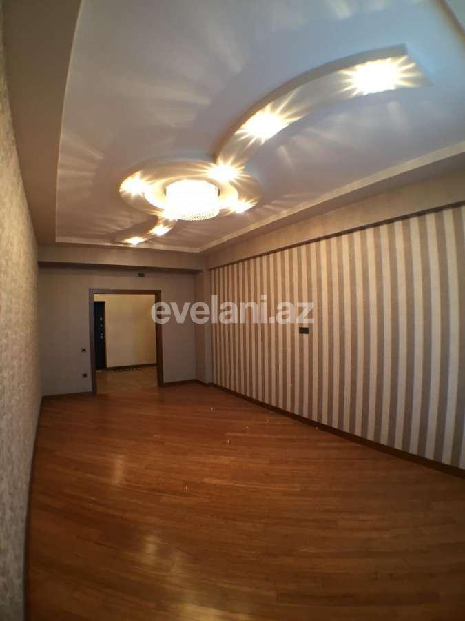 Satılır, yeni tikili, 3 otaqlı, 114 m², 8 Noyabr m.