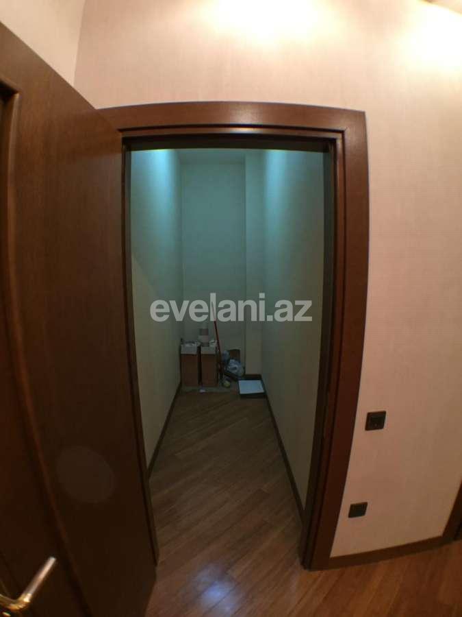 Satılır, yeni tikili, 3 otaqlı, 114 m², 8 Noyabr m.