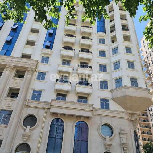 Satılır, yeni tikili, 2 otaqlı, 120 m², 28 may m.