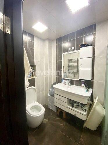 Sale, old building, 2 room, 70 m², Ganjlik m.