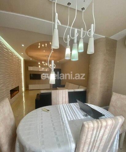 Sale, old building, 2 room, 70 m², Ganjlik m.