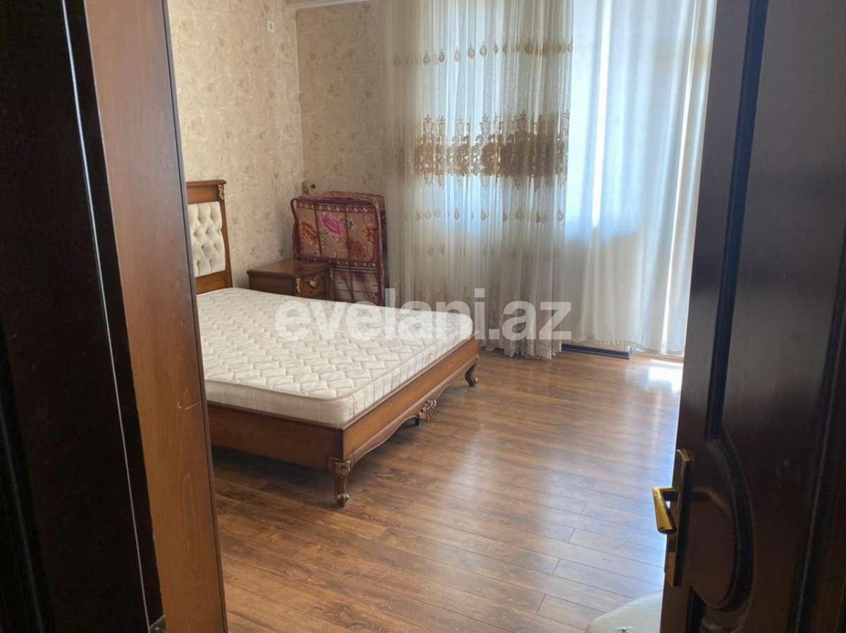 Kirayə verilir, yeni tikili, 3 otaqlı, 140 m², İnşaatçılar m.