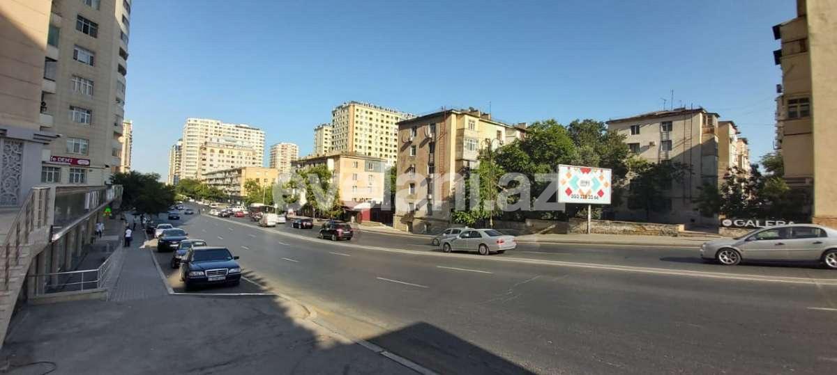 Kirayə verilir, obyekt, 340 m², Elmlər Akademiyası m.