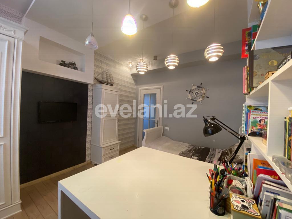 Satılır, yeni tikili, 4 otaqlı, 175 m², İnşaatçılar m.