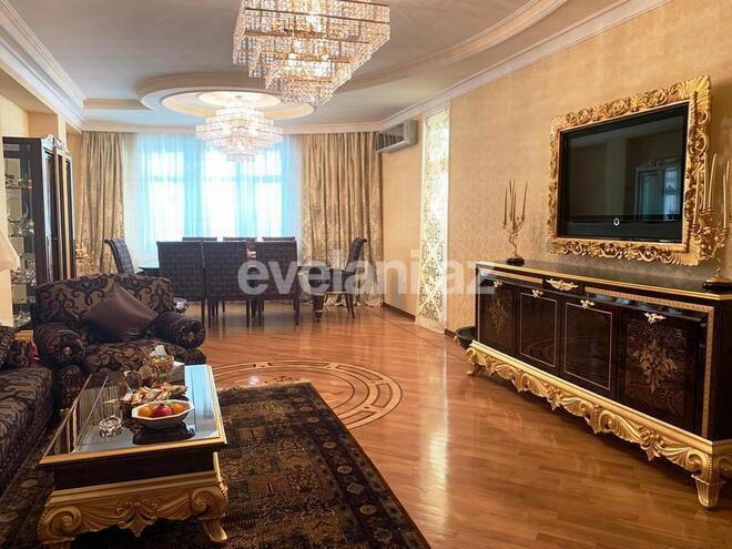 Sale, new building, 4 room, 200 m², Ganjlik m.