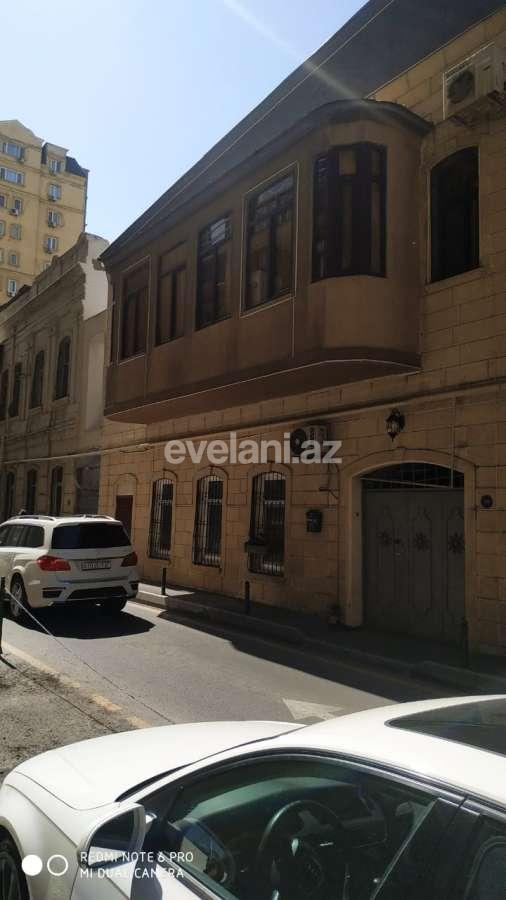 Kirayə verilir, ofis, 5 otaqlı, 210 m², Səbail r.