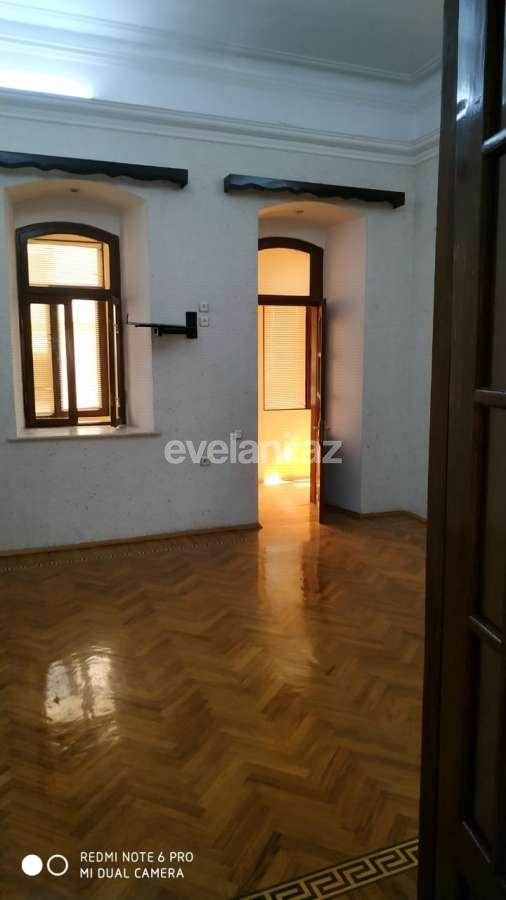 Kirayə verilir, ofis, 5 otaqlı, 210 m², Səbail r.