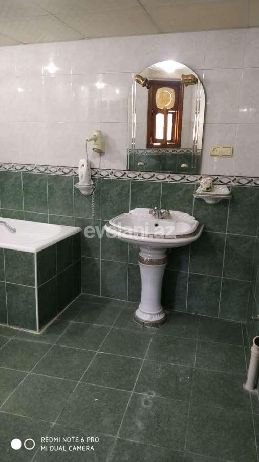 Kirayə verilir, ofis, 5 otaqlı, 210 m², Səbail r.