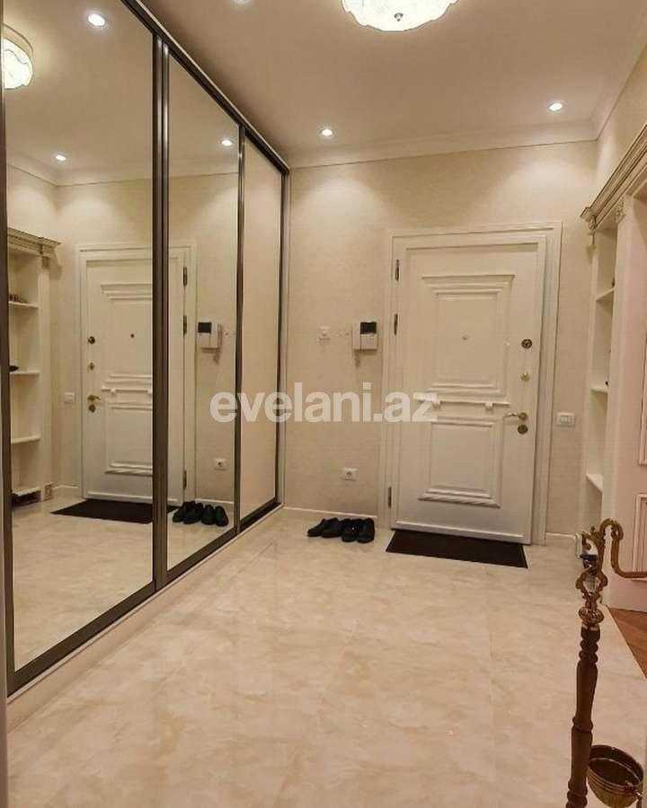 Satılır, yeni tikili, 4 otaqlı, 187 m², Şah İsmayıl Xətai m.