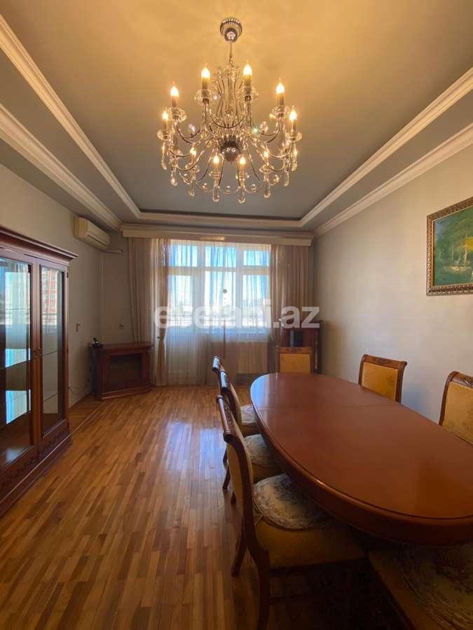 Kirayə verilir, yeni tikili, 3 otaqlı, 135 m², Memar Əcəmi m.