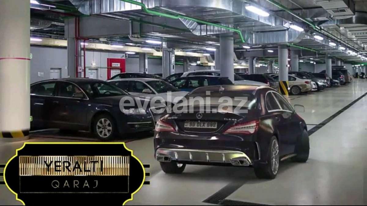 Satılır, yeni tikili, 3 otaqlı, 142 m², İnşaatçılar m.