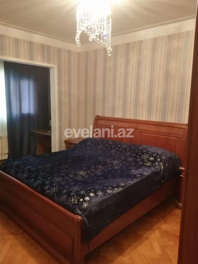 Satılır, köhnə tikili, 3 otaqlı, 80 m², Massiv D q.