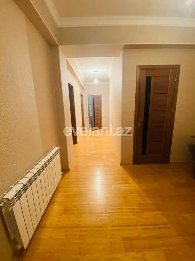 Kirayə verilir, yeni tikili, 3 otaqlı, 112 m², İnşaatçılar m.