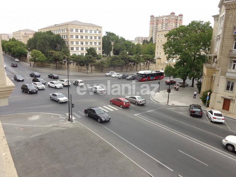 Sale, new building, 3 room, 114 m², Elmlar Akademiyası m.