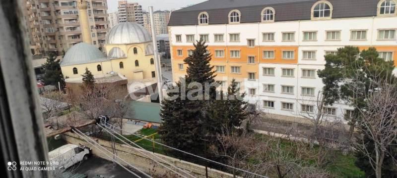 Satılır, köhnə tikili, 1 otaqlı, 40 m², Elmlər Akademiyası m.