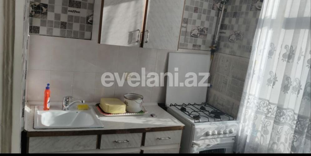 Rent, old building, 1 room, 35 m², Elmlar Akademiyası m.