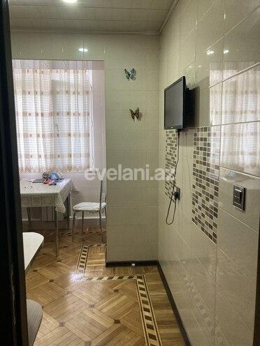 Satılır, köhnə tikili, 3 otaqlı, 90 m², Neftçilər m.