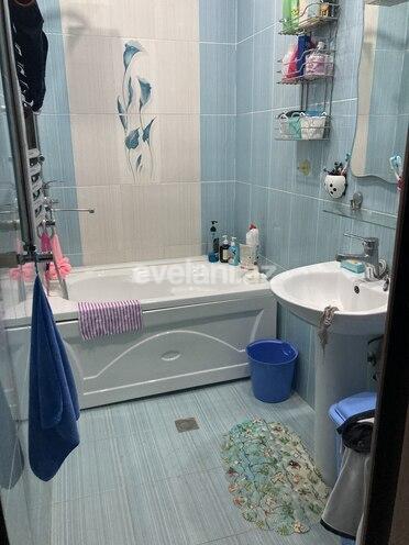 Satılır, köhnə tikili, 3 otaqlı, 90 m², Neftçilər m.