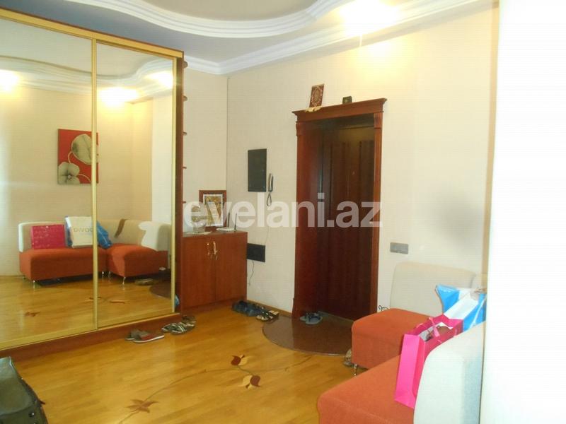 Satılır, yeni tikili, 3 otaqlı, 140 m², 28 may m.