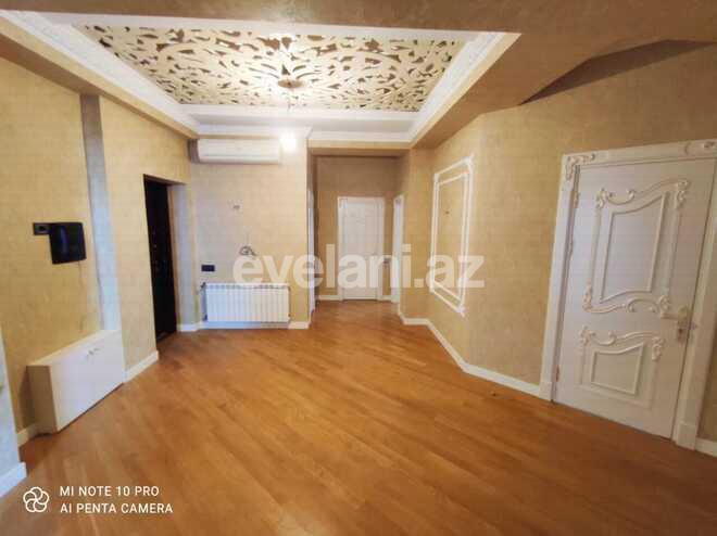 Satılır, yeni tikili, 4 otaqlı, 200 m², Nizami m.