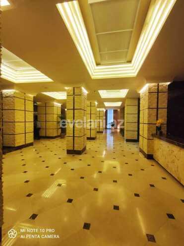 Satılır, yeni tikili, 4 otaqlı, 200 m², Nizami m.