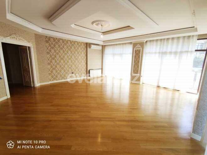 Satılır, yeni tikili, 4 otaqlı, 200 m², Nizami m.