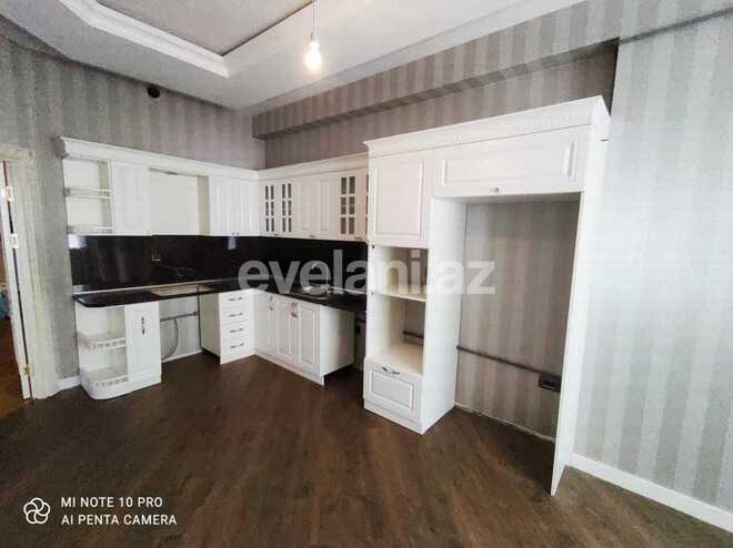 Satılır, yeni tikili, 4 otaqlı, 200 m², Nizami m.