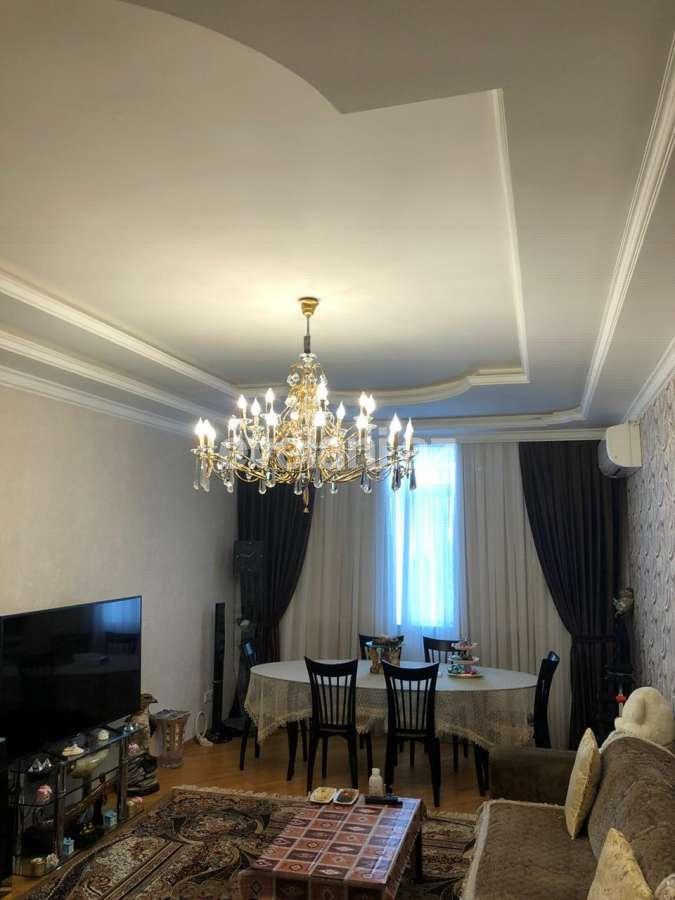Satılır, yeni tikili, 3 otaqlı, 135 m², Nizami m.