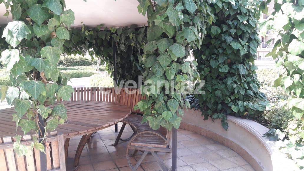 Satılır, yeni tikili, 3 otaqlı, 181 m², Nərimanov r.