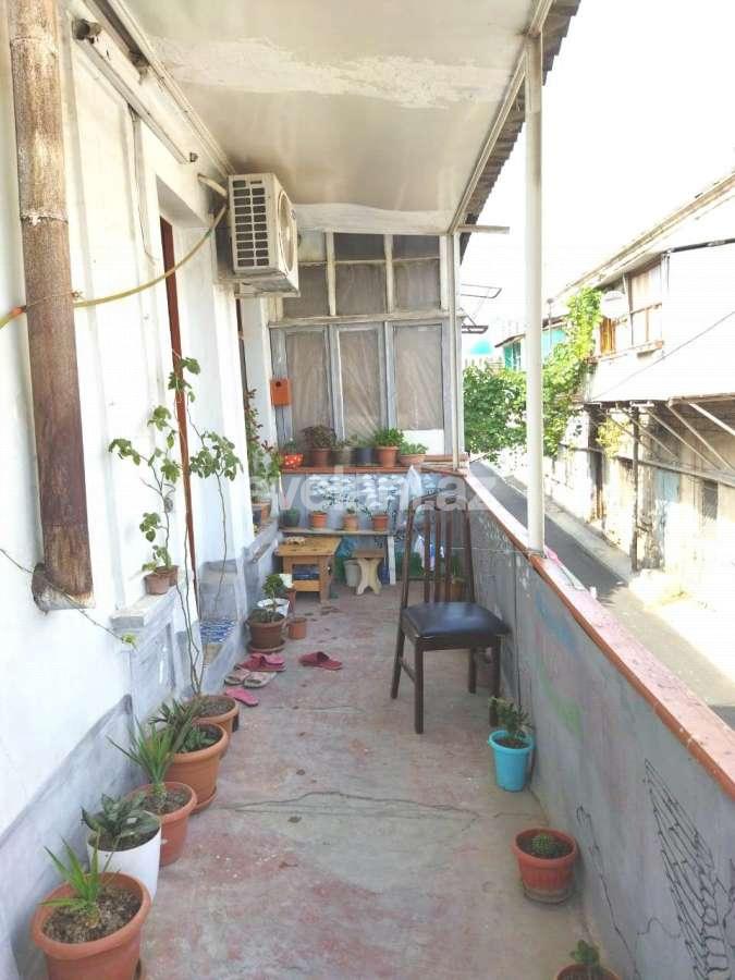 Satılır, köhnə tikili, 3 otaqlı, 70 m², Nizami m.