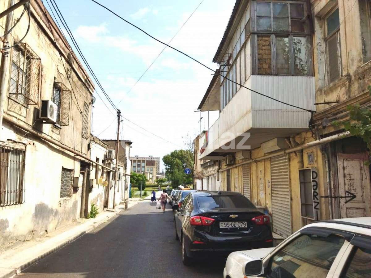 Satılır, köhnə tikili, 3 otaqlı, 70 m², Nizami m.