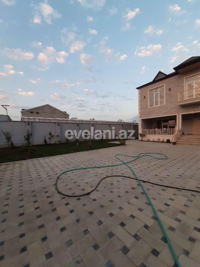 Satılır, həyət evi / bağ, 5 otaqlı, 306 m², Şüvəlan q.