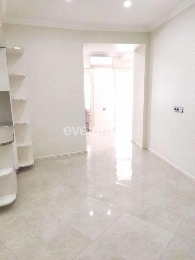 Kirayə verilir, yeni tikili, 3 otaqlı, 120 m², Nizami m.