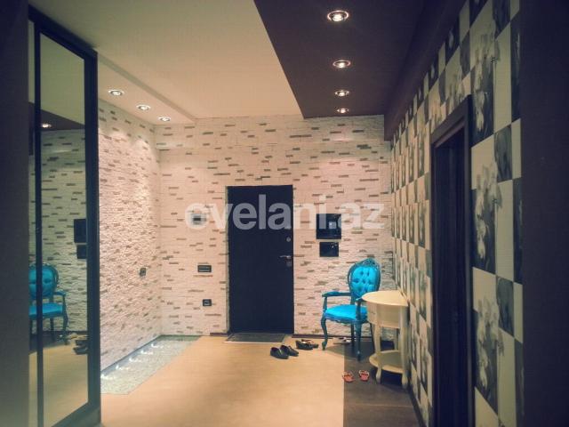 Kirayə verilir, yeni tikili, 3 otaqlı, 130 m², Şah İsmayıl Xətai m.