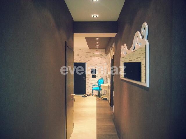 Kirayə verilir, yeni tikili, 3 otaqlı, 130 m², Şah İsmayıl Xətai m.