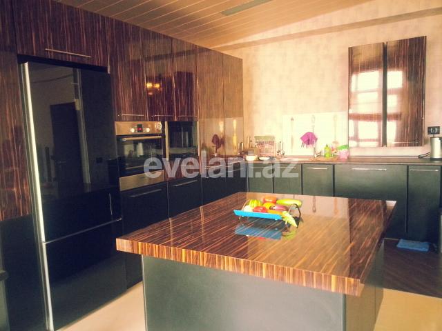 Kirayə verilir, yeni tikili, 3 otaqlı, 130 m², Şah İsmayıl Xətai m.