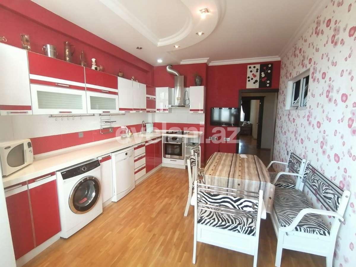 Kirayə verilir, yeni tikili, 3 otaqlı, 109 m², Şah İsmayıl Xətai m.