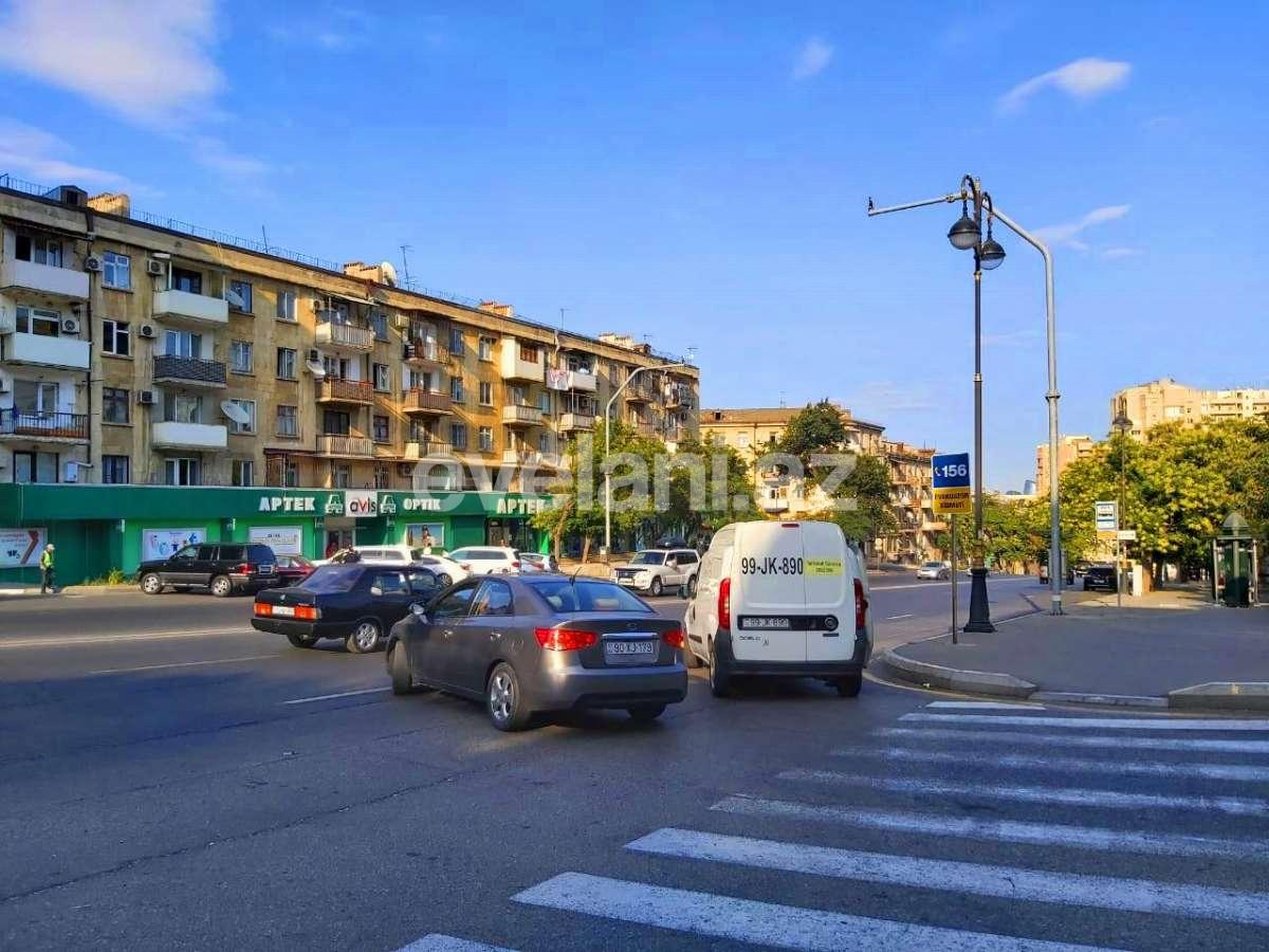 Сдаётся, вторичка, 4-комнаты, 100 m², Элмляр Академиясы m.