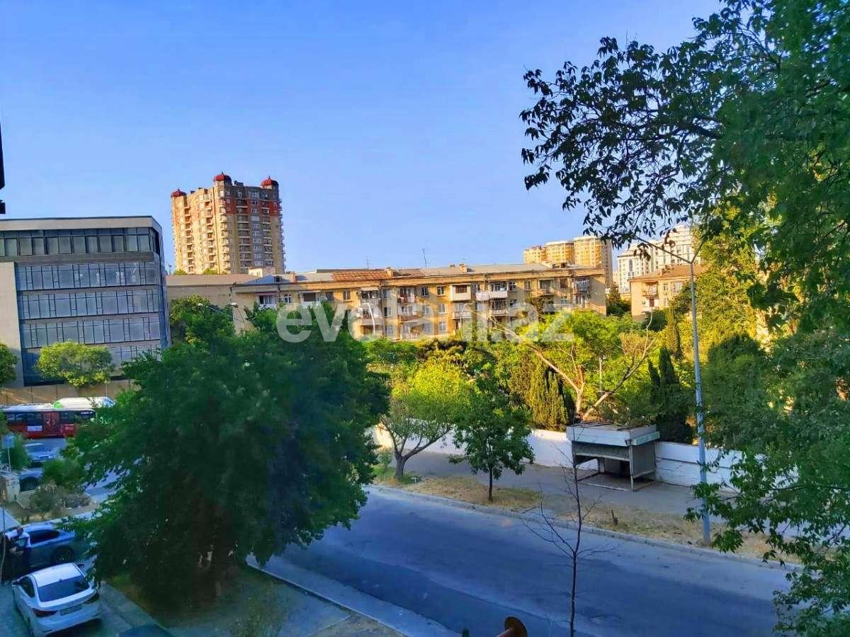 Сдаётся, вторичка, 4-комнаты, 100 m², Элмляр Академиясы m.