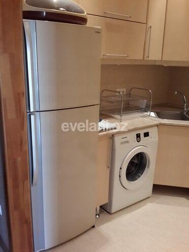 Kirayə verilir, yeni tikili, 2 otaqlı, 70 m², Nizami m.