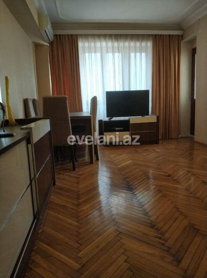 Kirayə verilir, köhnə tikili, 2 otaqlı, 75 m², 28 may m.