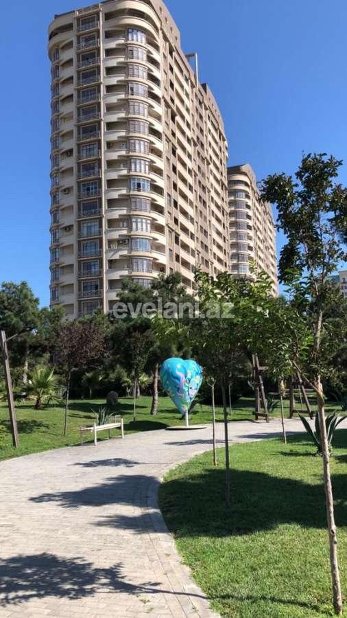 Satılır, yeni tikili, 2 otaqlı, 64 m², Şah İsmayıl Xətai m.
