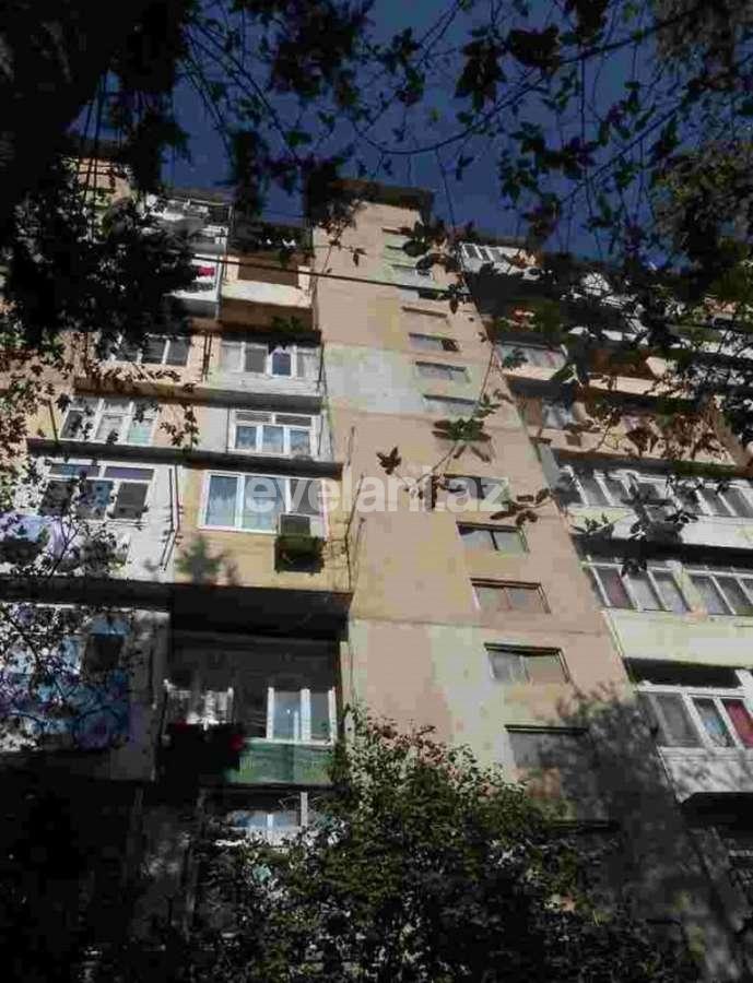 Rent, old building, 2 room, 45 m², Narimanov r.