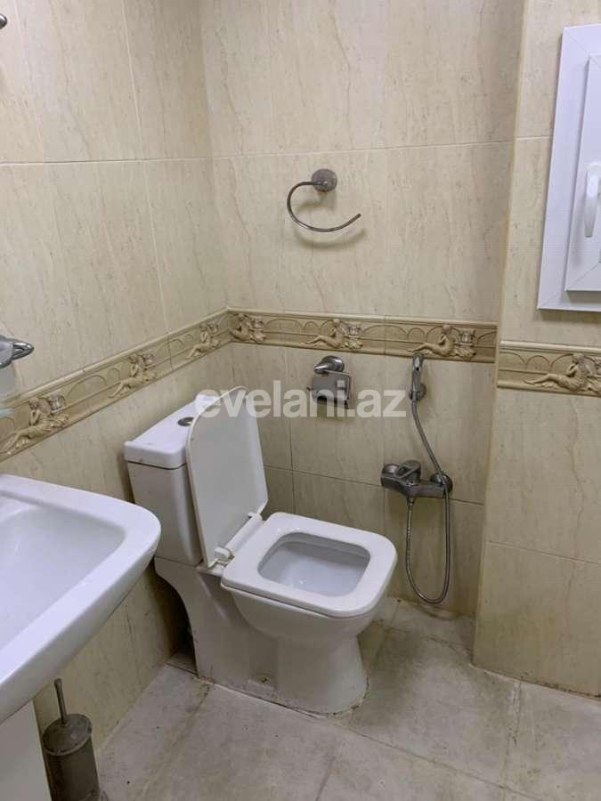 Rent, old building, 2 room, 45 m², Narimanov r.