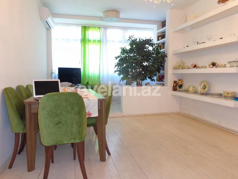 Продаётся, вторичка, 3-комнаты, 60 m², Элмляр Академиясы m.