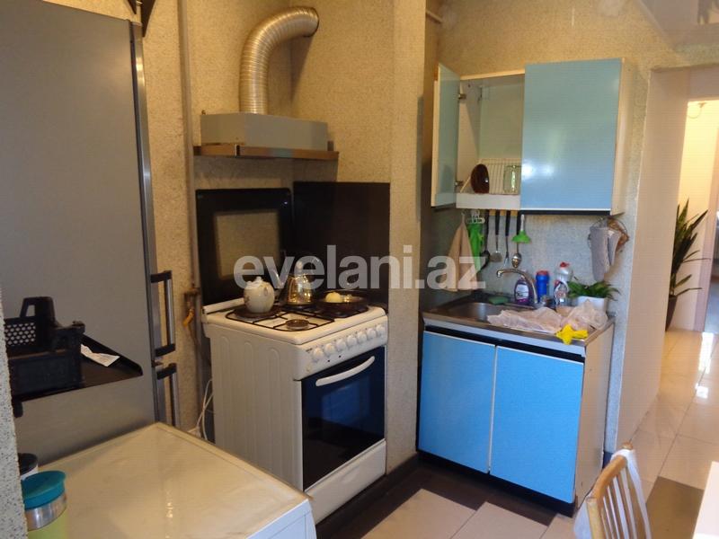 Продаётся, вторичка, 3-комнаты, 60 m², Элмляр Академиясы m.