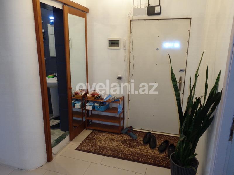 Продаётся, вторичка, 3-комнаты, 60 m², Элмляр Академиясы m.