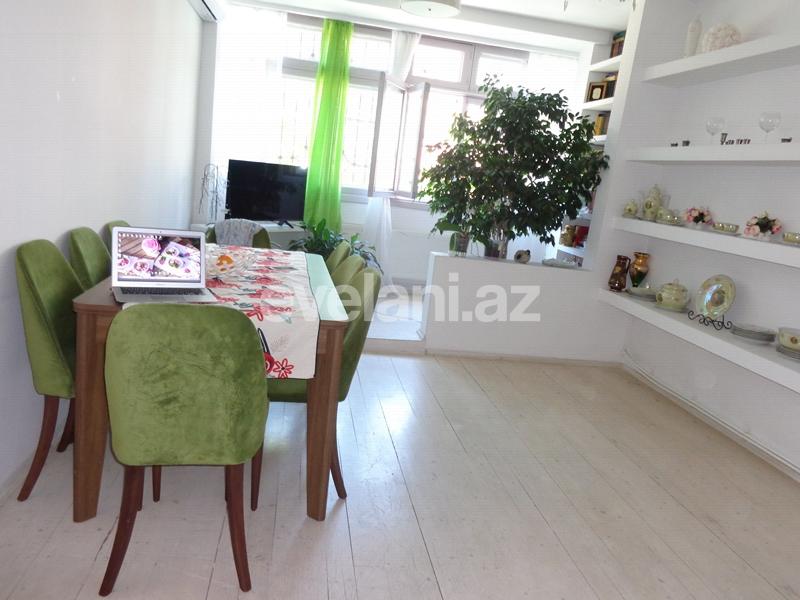 Продаётся, вторичка, 3-комнаты, 60 m², Элмляр Академиясы m.