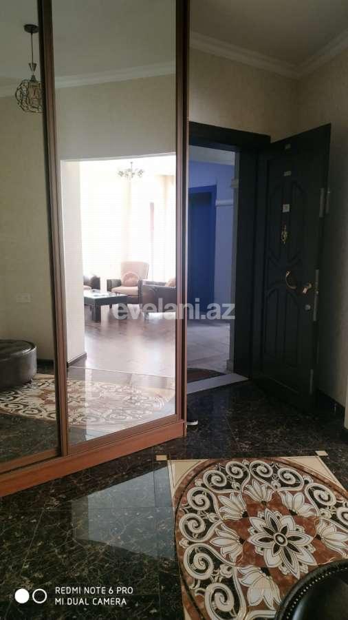 Kirayə verilir, yeni tikili, 4 otaqlı, 200 m², Səbail r.