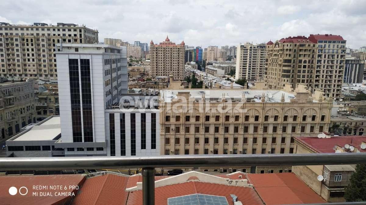 Kirayə verilir, yeni tikili, 4 otaqlı, 200 m², Səbail r.